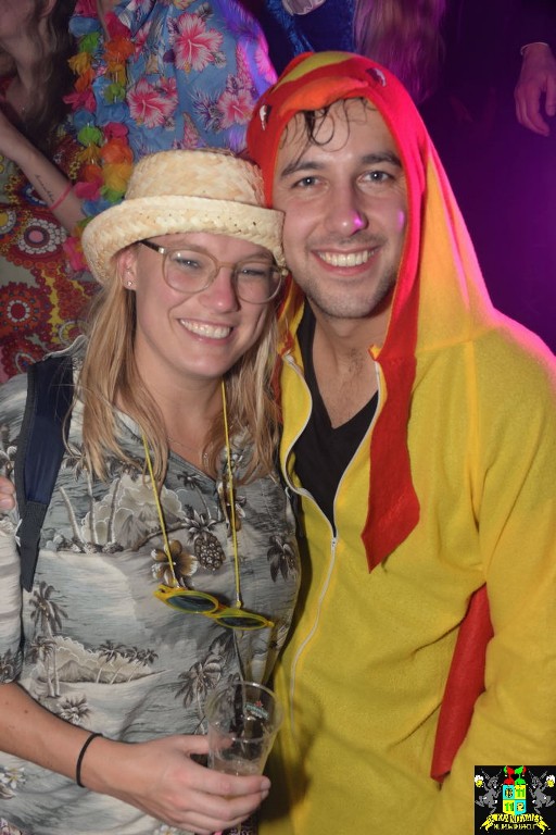 ../Images/Carnavals vrijdagavond in VdG 227.jpg